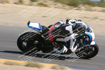 media/Oct-01-2023-SoCal Trackdays (Sun) [[4c570cc352]]/Turn 7 Inside (11am)/